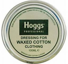 DRESSING FOR WAXED COTTON CLOTHING